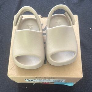 Adidas YEEZY Tan Sandals Minimalist Foam Comfort